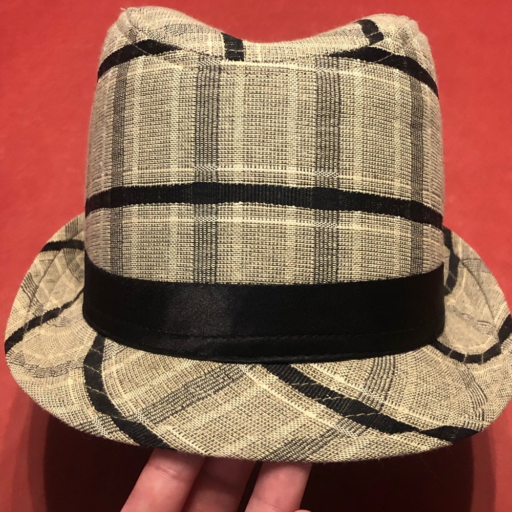 Hat - Picture 2 of 5
